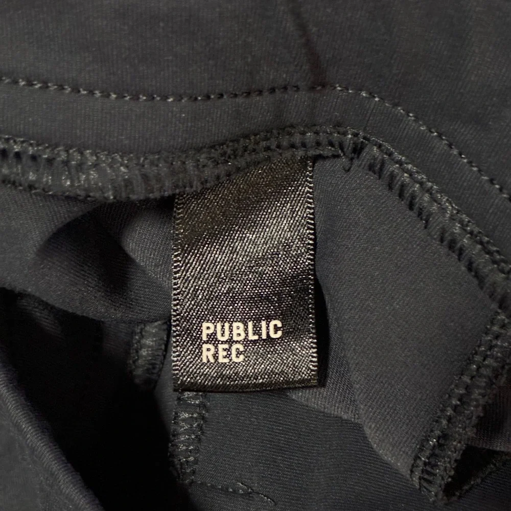 Public Rec Stretch All Day Every Day Hybrid Casual Pants Mens 40x32‎ Navy Blue